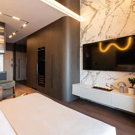 Native Wita Stwosza 20 Jacuzzi Apartamento Cracóvia